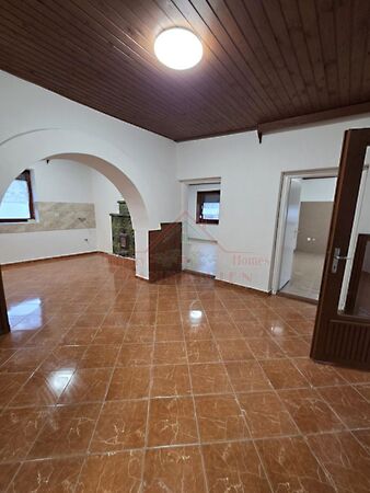 Eladó ház Csákány