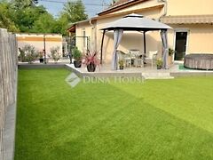 Eladó ház Budapest, XVI. kerület