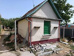 Eladó földterület Szolnok