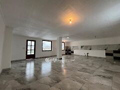 Eladó ház Fegyvernek