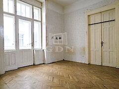 Eladó lakás Budapest, VI. kerület