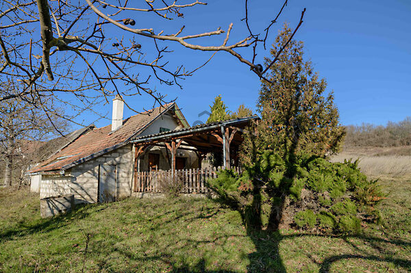 Eladó nyaraló Lesencefalu