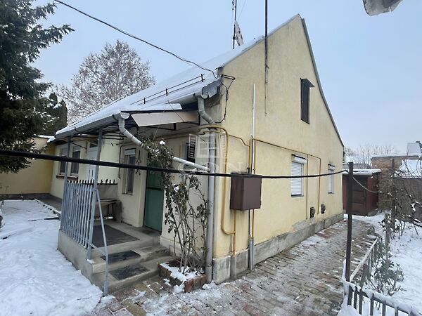 Eladó lakás Szeged