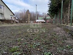 Eladó földterület Göd