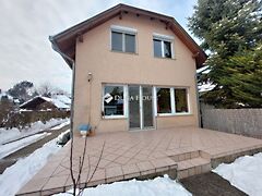 Eladó ház Budapest, III. kerület