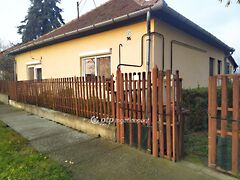 Eladó ház Jászfényszaru