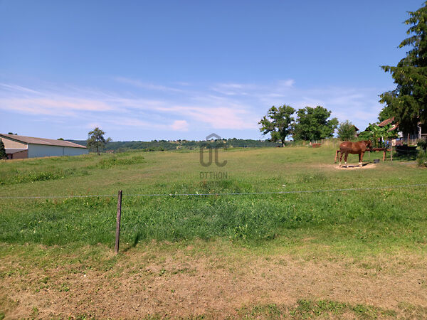 Eladó földterület Kerkateskánd