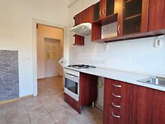 Eladó lakás Szombathely