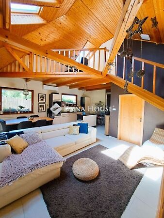 Eladó ház Esztergom