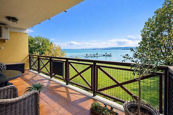 Eladó lakás Balatonőszöd