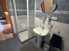 Eladó ház Felcsút