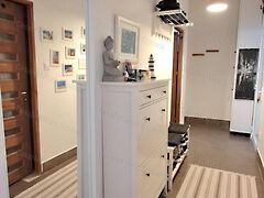 Eladó lakás Szolnok