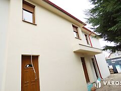 Eladó ház Gyál