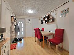 Eladó ház Cegléd, Újváros