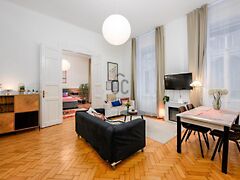 Eladó lakás Budapest, VI. kerület