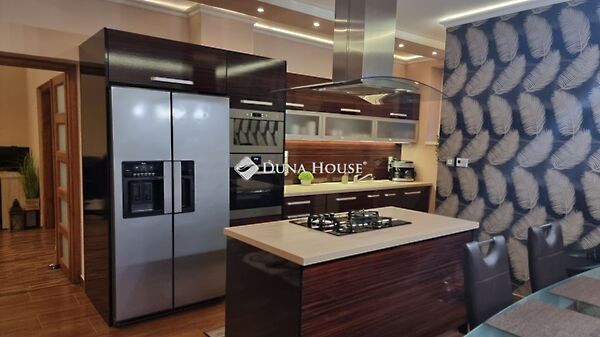 Eladó ház Villány