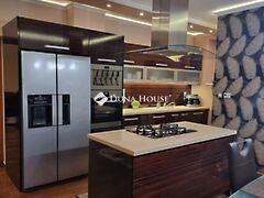 Eladó ház Villány