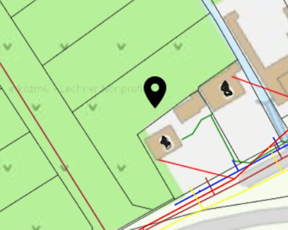 Eladó földterület Márkó