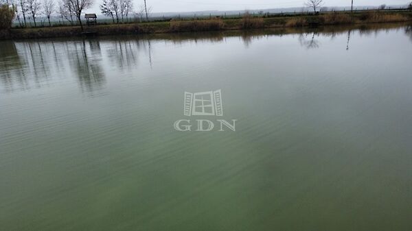 Eladó nyaraló Madocsa