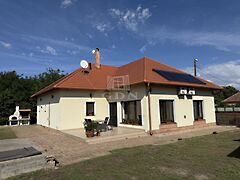 Eladó ház Csanytelek