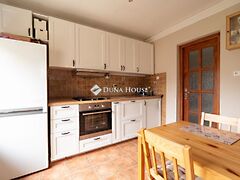 Eladó ház Vértesszőlős