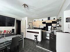 Eladó ház Budapest, III. kerület