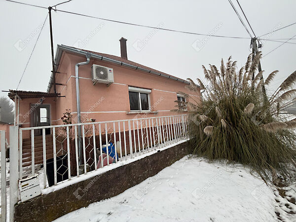 Eladó ház Gersekarát