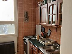 Eladó lakás Miskolc, Komlóstető