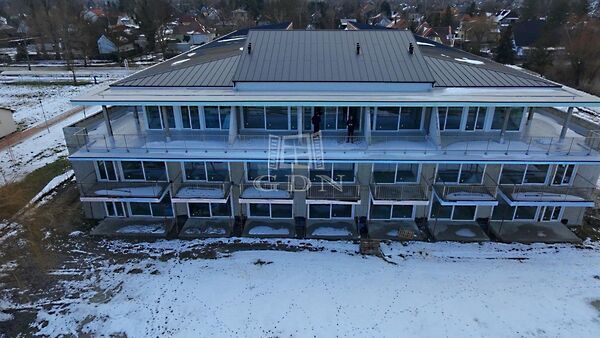 Eladó lakás Balatonmáriafürdő