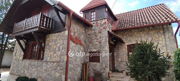 Eladó ház Jászberény