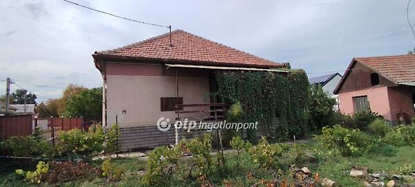 Eladó ház Jászberény