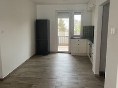 Eladó lakás Szeged, Rókus