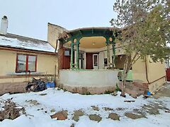 Eladó ház Budapest, XV. kerület