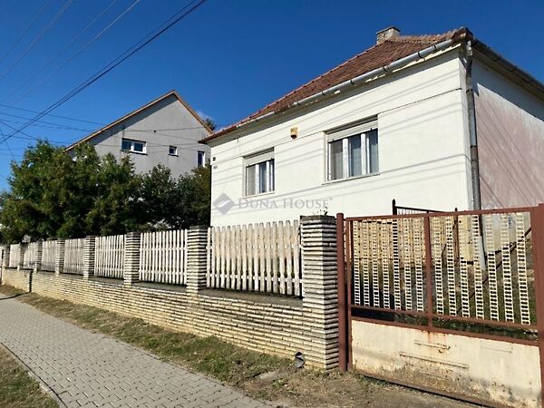 Eladó ház Pécsvárad