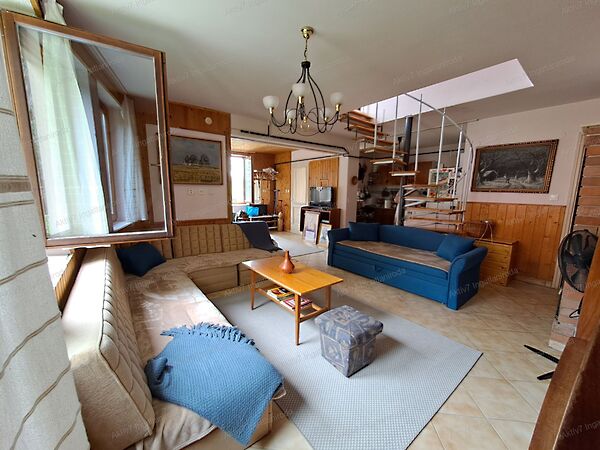 Eladó ház Farkasgyepű