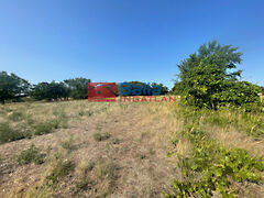 Eladó földterület Cegléd