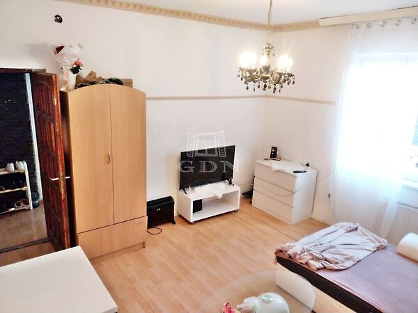 Eladó lakás Budapest, XV. kerület