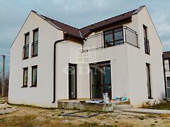 Eladó ház Tiszasziget