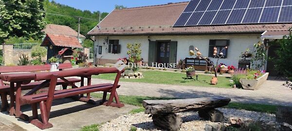 Eladó ház Monyoród