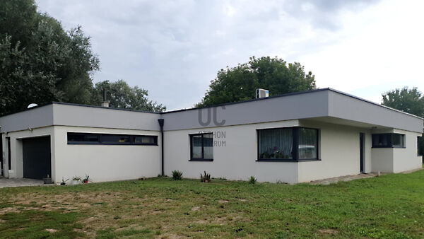 Eladó ház Harkány