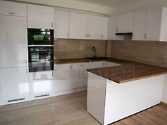 Eladó lakás Szeged, Felsőváros