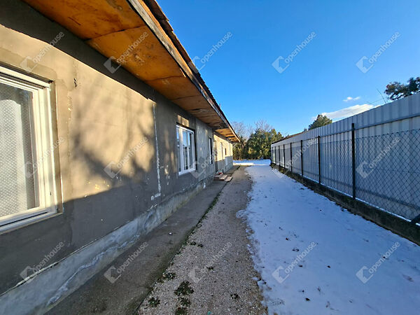 Eladó ház Esztergom