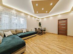 Eladó ház Budapest, IV. kerület