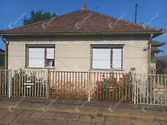 Eladó ház Dombóvár