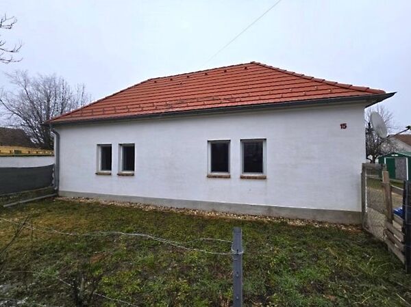 Eladó ház Várbalog