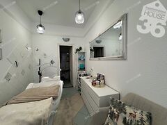 Kiadó üzleti Kecskemét