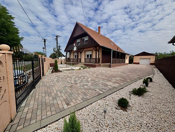 Eladó ház Szamostatárfalva