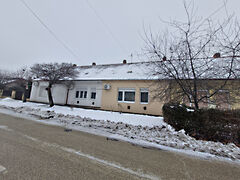 Eladó lakás Szolnok