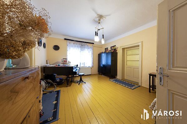 Eladó ház Szeged, Belváros