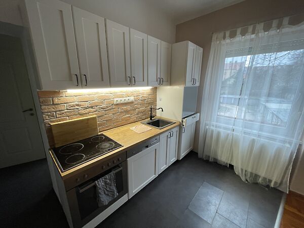 Kiadó lakás Székesfehérvár, Belváros